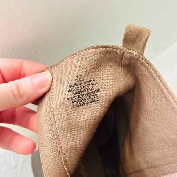 Old Navy Western Faux Suede Ankle Boot Mocha Womens Size 7.5 Boots Brown Heel - Picture 6 of 9